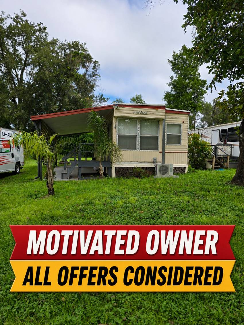 Dade City, FL Mobile Home for Sale located at 9553 Old Lakeland Highway Sunshine Rv Park